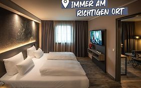 LOGINN Hotel Stuttgart Zuffenhausen